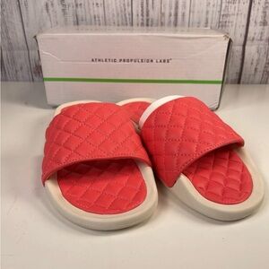 NEW APL: Athletic Propulsion Labs Women's Lusso Magma/Pristine Quilted Slides 9